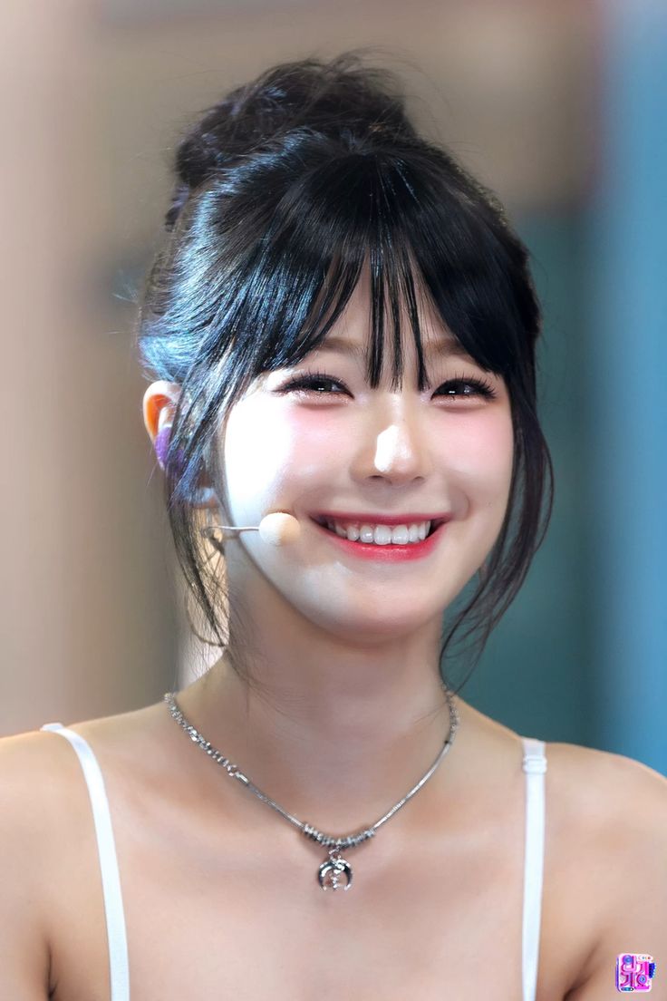 FROMIS 9 Jiheon