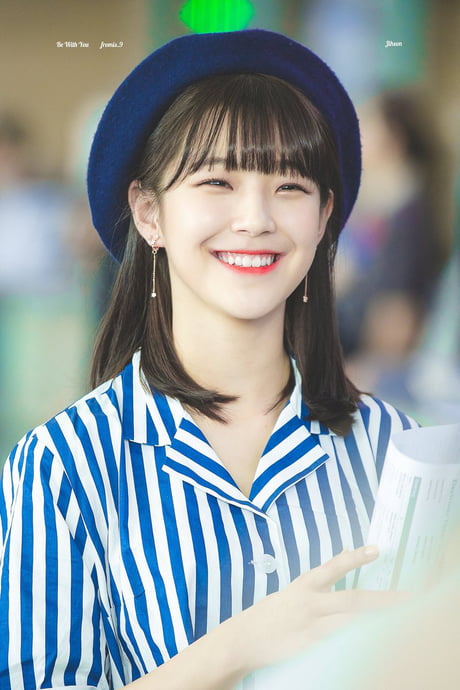 Fromis 9 Jiheon