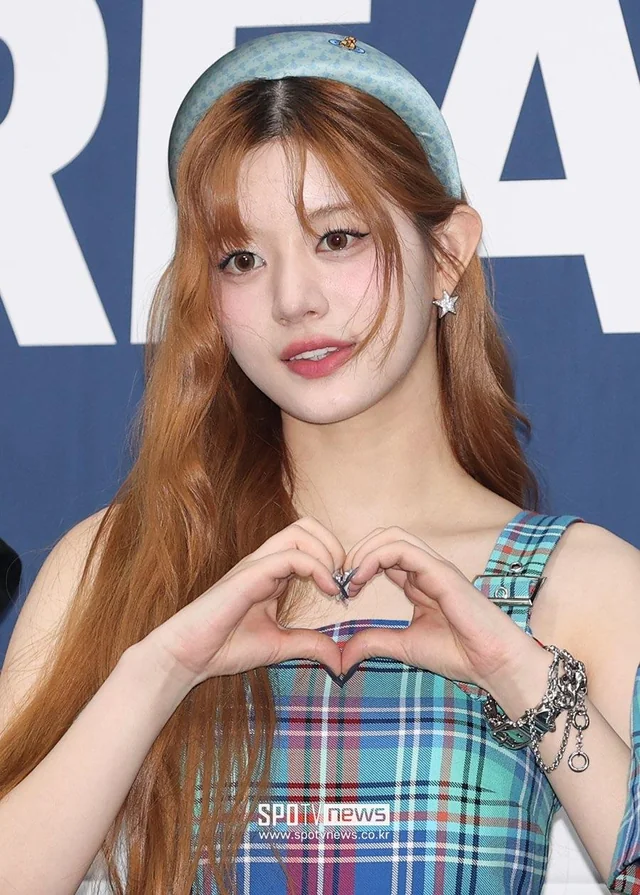 ILLIT Minju