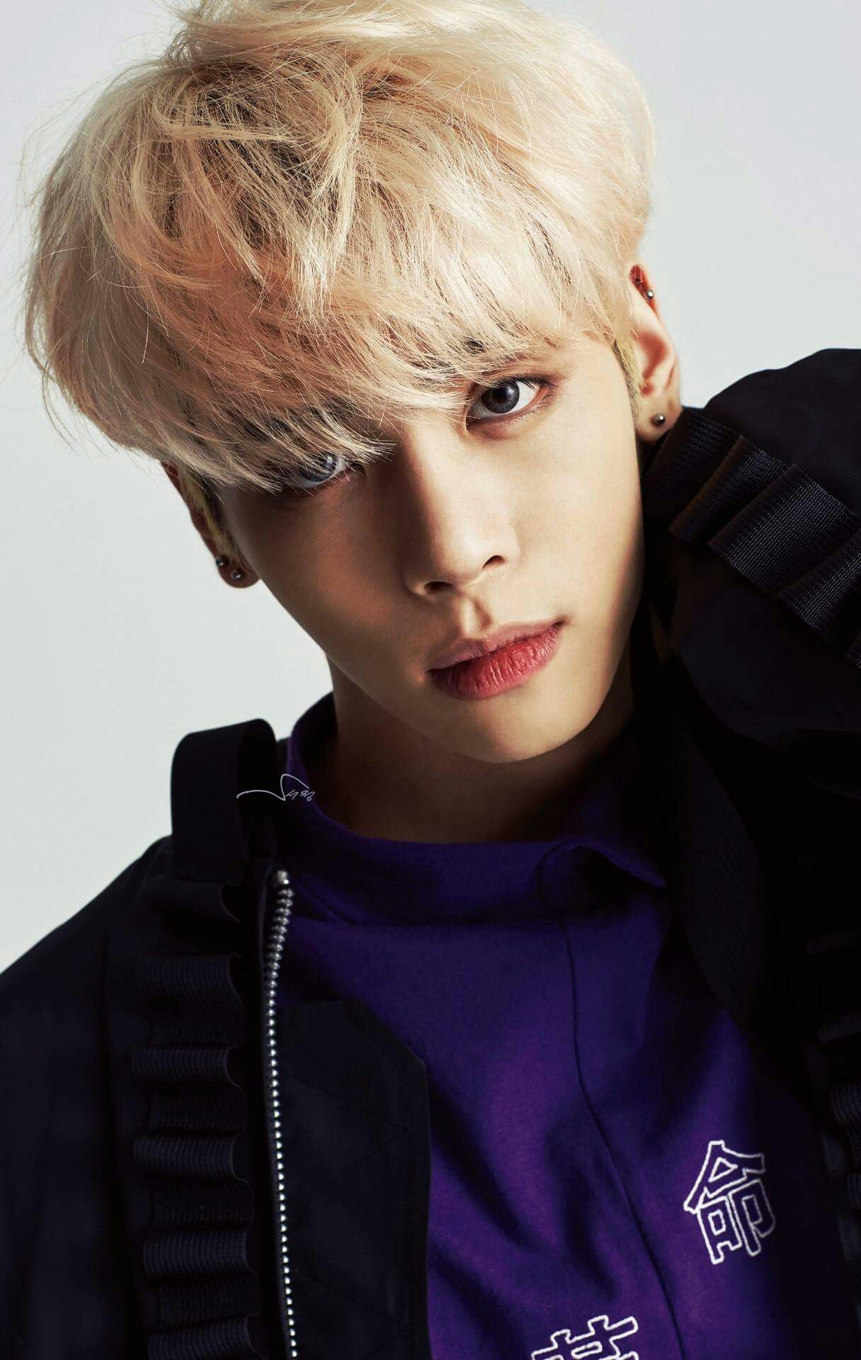 SHINee Jonghyun