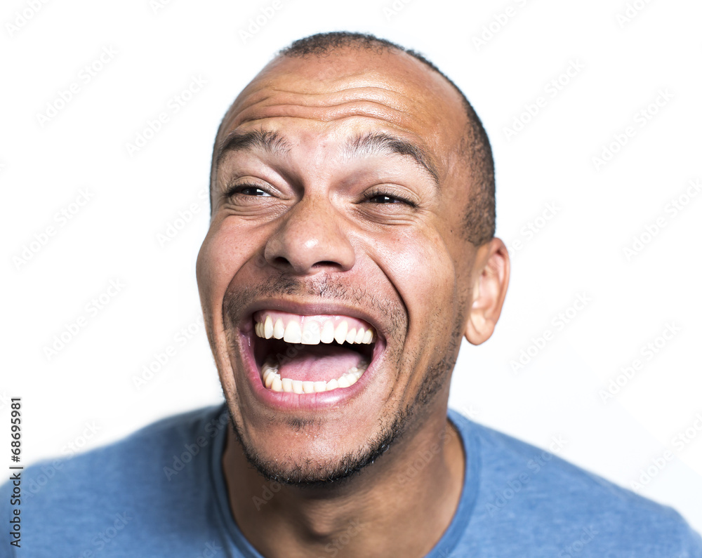 1000 F 68695981 GuWIHWfB0l5wJ2al8rv4xZRUqUtwIo2P