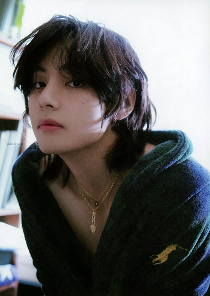 kpop idol (+ 3 kdrama actors)