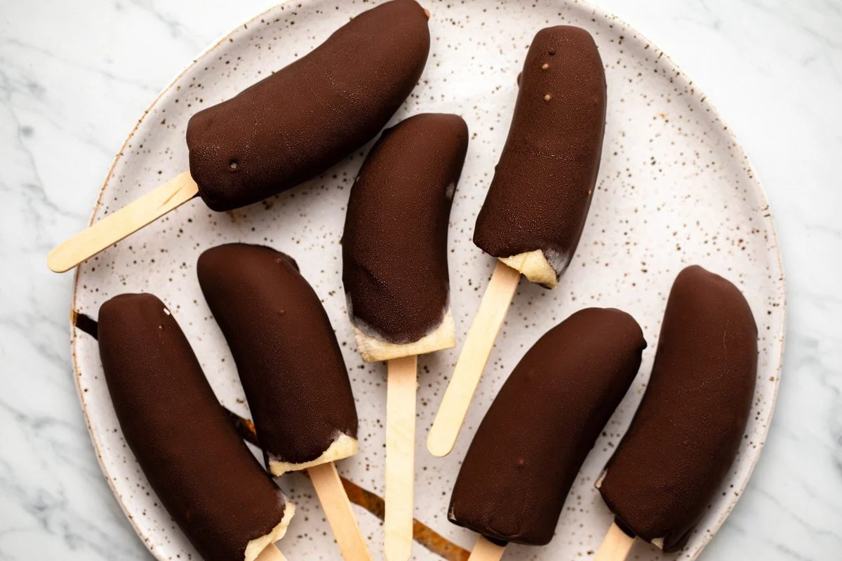 Bananas And Chocolate