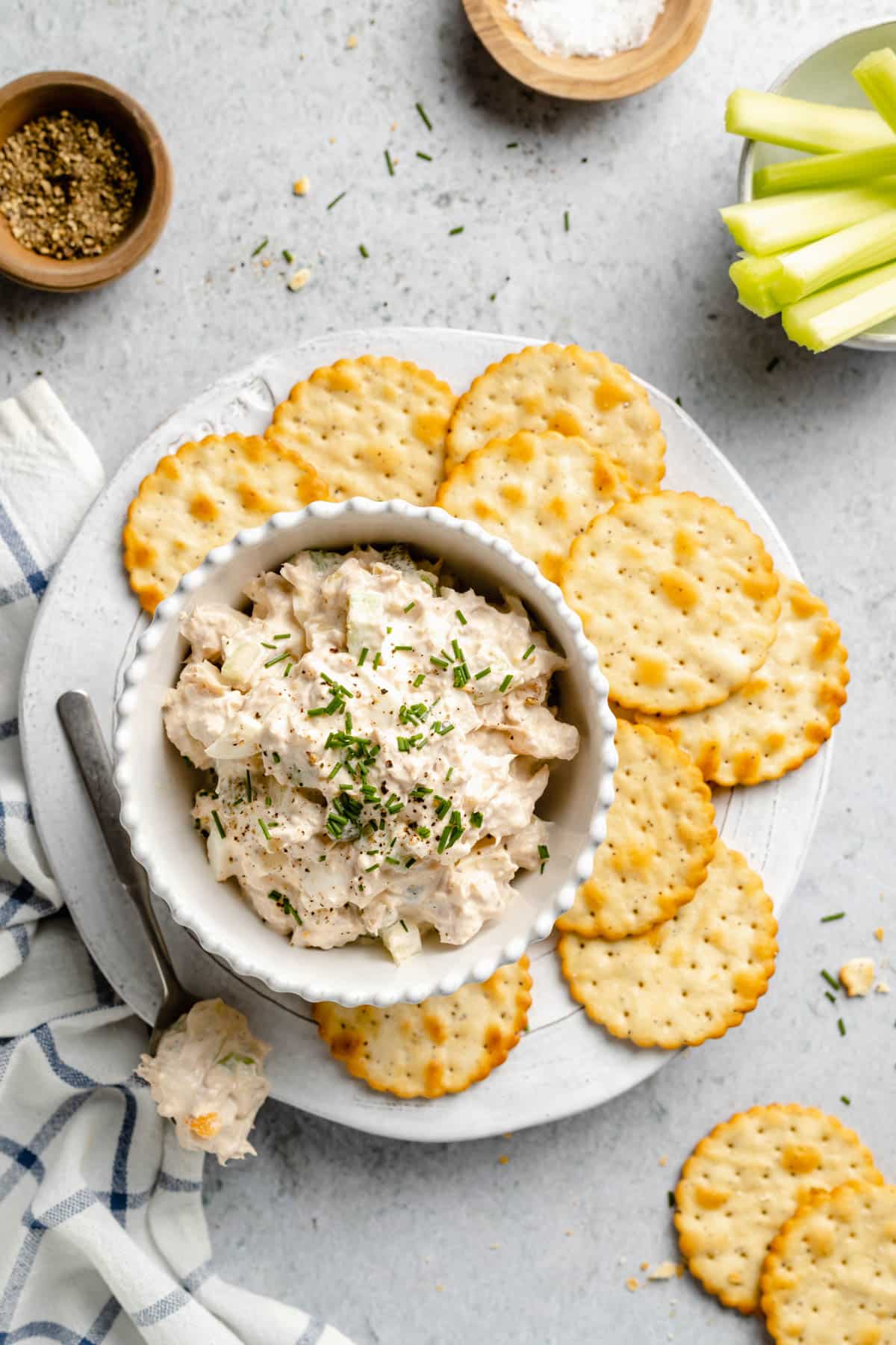 Tuna And Crackers