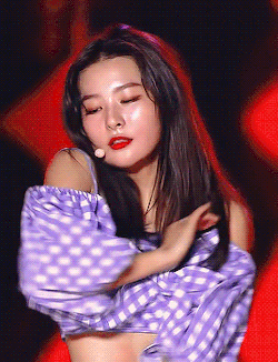 Red Velvet Seulgi