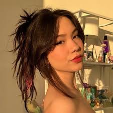 Attractive Women