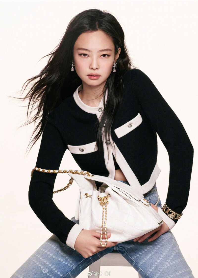 K-POP GIRL GROUP IDOLS