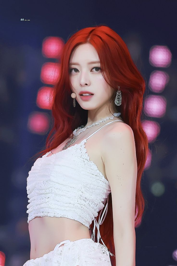 Yuna (Itzy)
