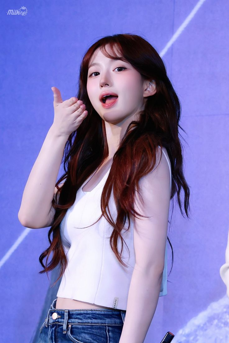 Haewon (Nmixx)