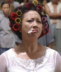 เจ๊สี่ - คนเล็กหมัดเทวดา