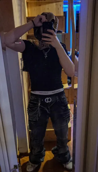 Eddy's Outfit Battle KO Runde