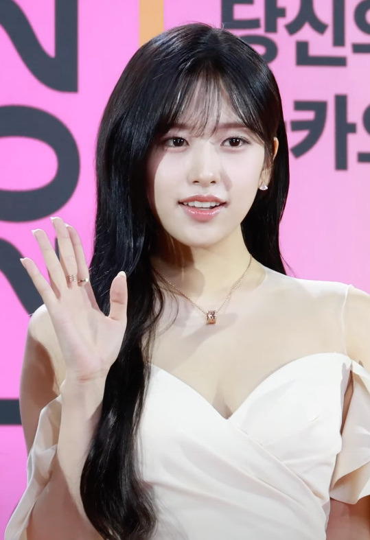 Ive Yujin