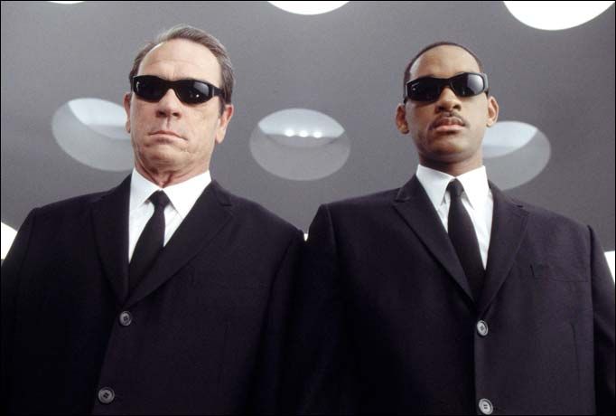 Agent K & Agent J (Men In Black)