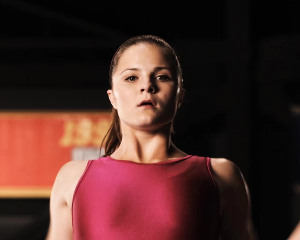 Candice Hooper - Limbs and spine broken after hitting the floor
