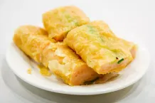 Fried tofu skin roll