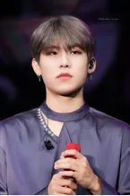 AB6IX Woojin