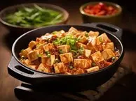 ผัดเต้าหู้มาโฝ (Mapo Tofu) - จีน