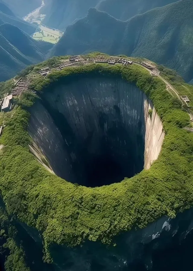 Survive In The Largest Sinkhole For A Year