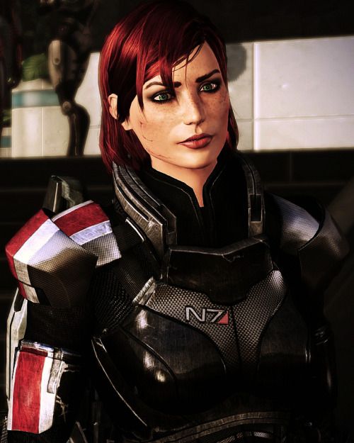 Commander Shepard (FemShep)