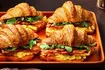 แซนด์วิชครัวซองต์ (Croissant Sandwich) - อาหารฝรั่งเศส